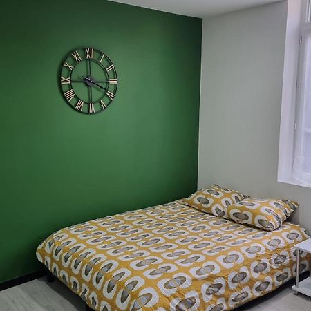 Studio Hibiscus Tout Confort, Renove Saint-Quentin  Extérieur photo
