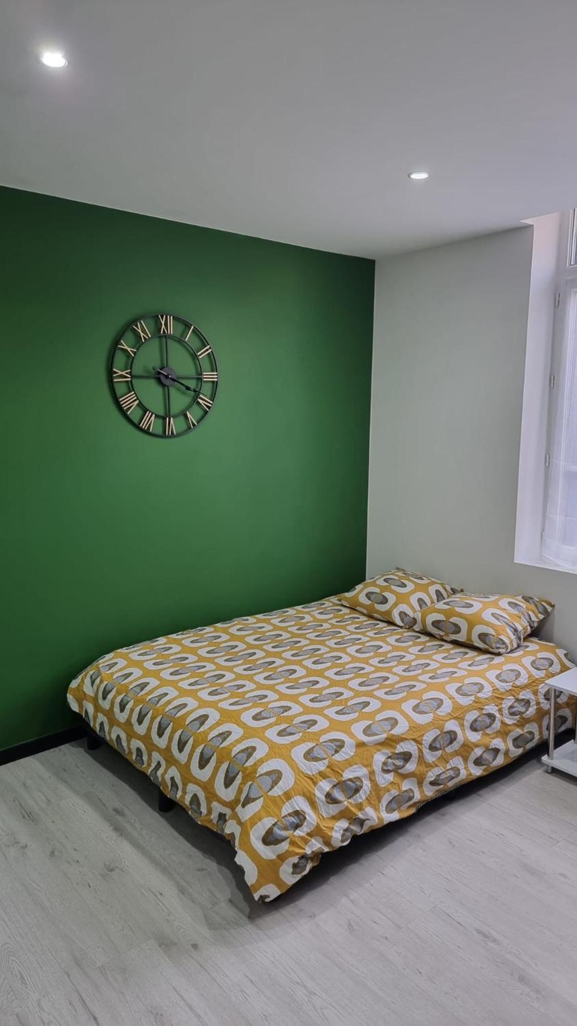 Studio Hibiscus Tout Confort, Renove Saint-Quentin  Extérieur photo